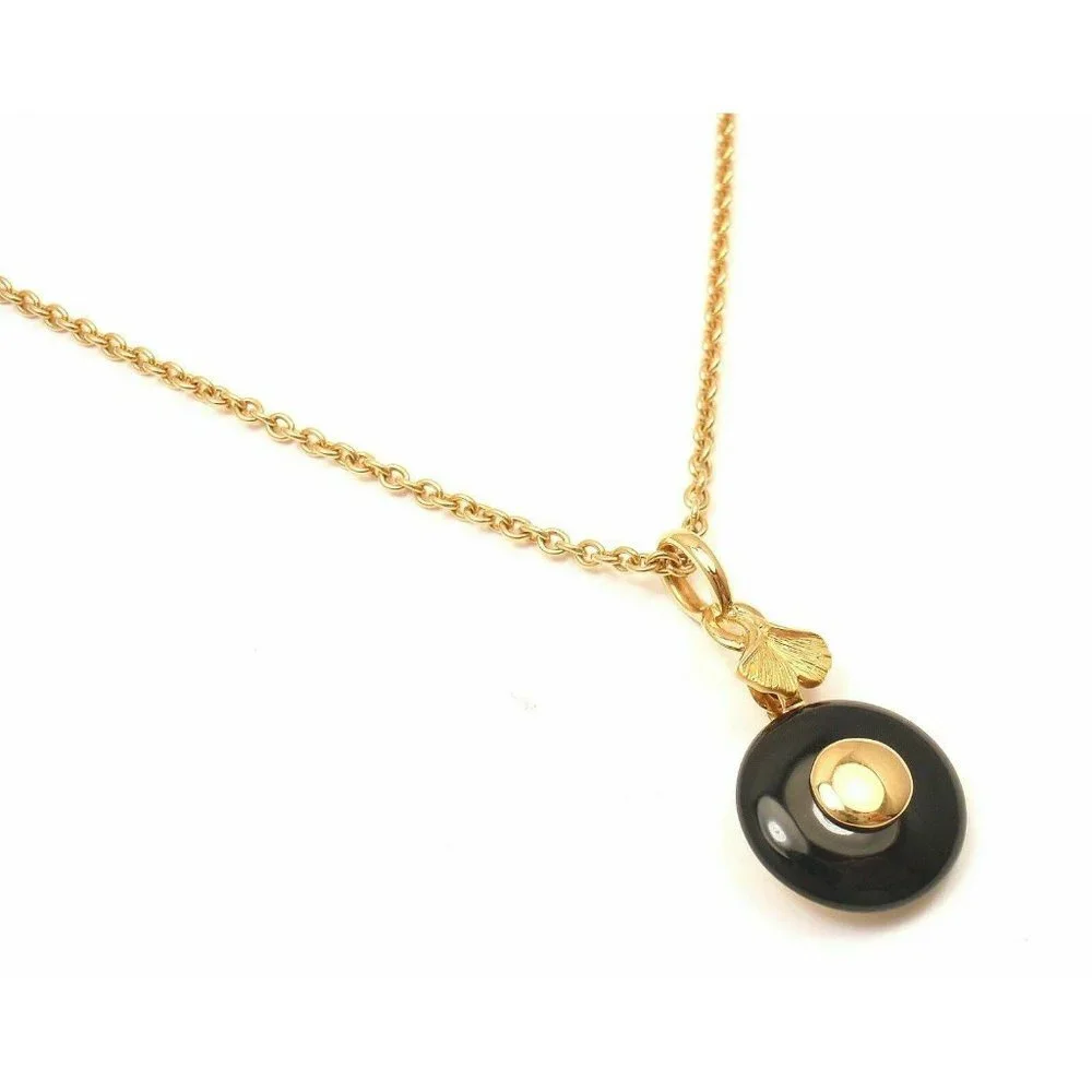 New! Authentic Carrera Y Carrera 18k Yellow Gold Ginkgo Onyx Pendant Necklace​